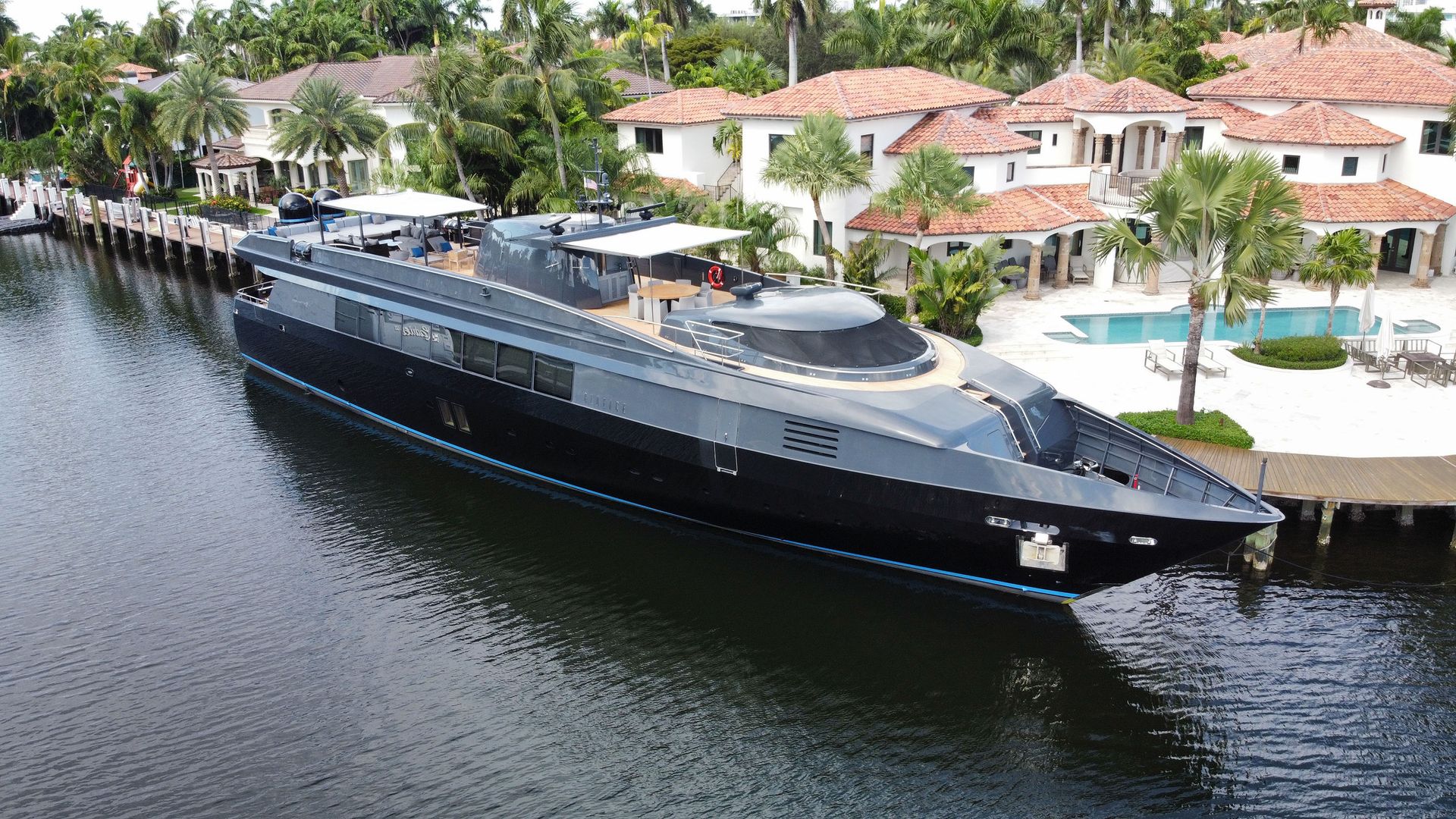 BLUE ICE yacht (Baglietto, 41.15m, 1999)